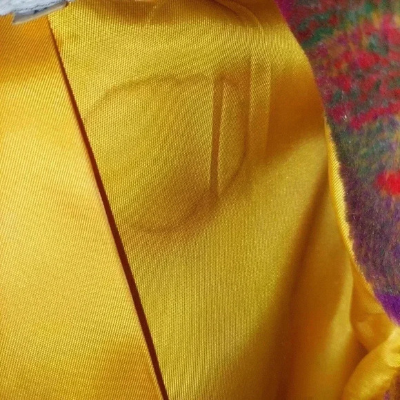 Vintage Regal Plush Collection Bright Tribal Print Coat Acrylic Thick Medium - Picture 9 of 12